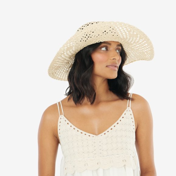 🆕 KENSIE Crochet Straw Hat - Picture 2 of 2